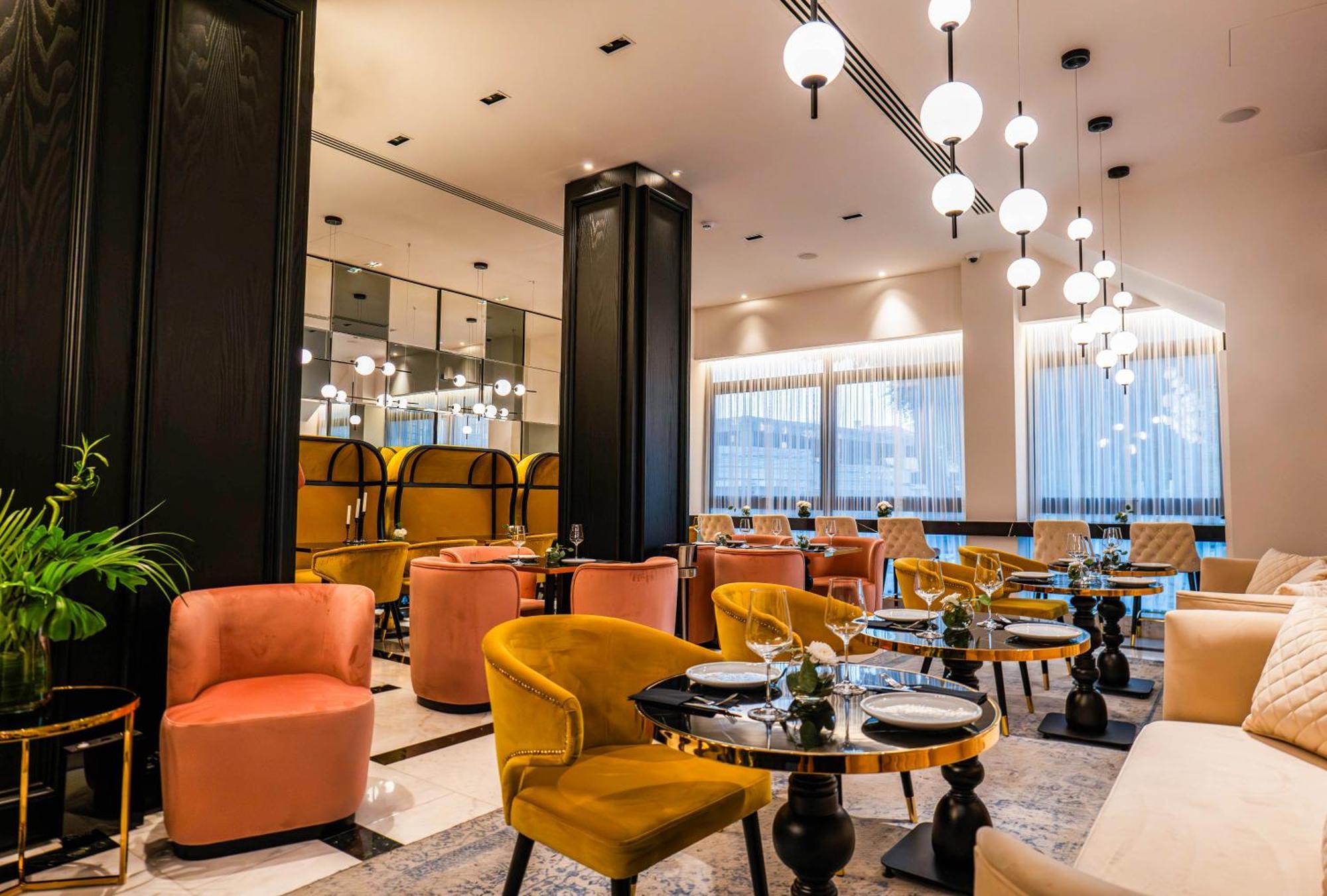 Gate Twenty Two Boutique Hotel Nikosia Exterior foto